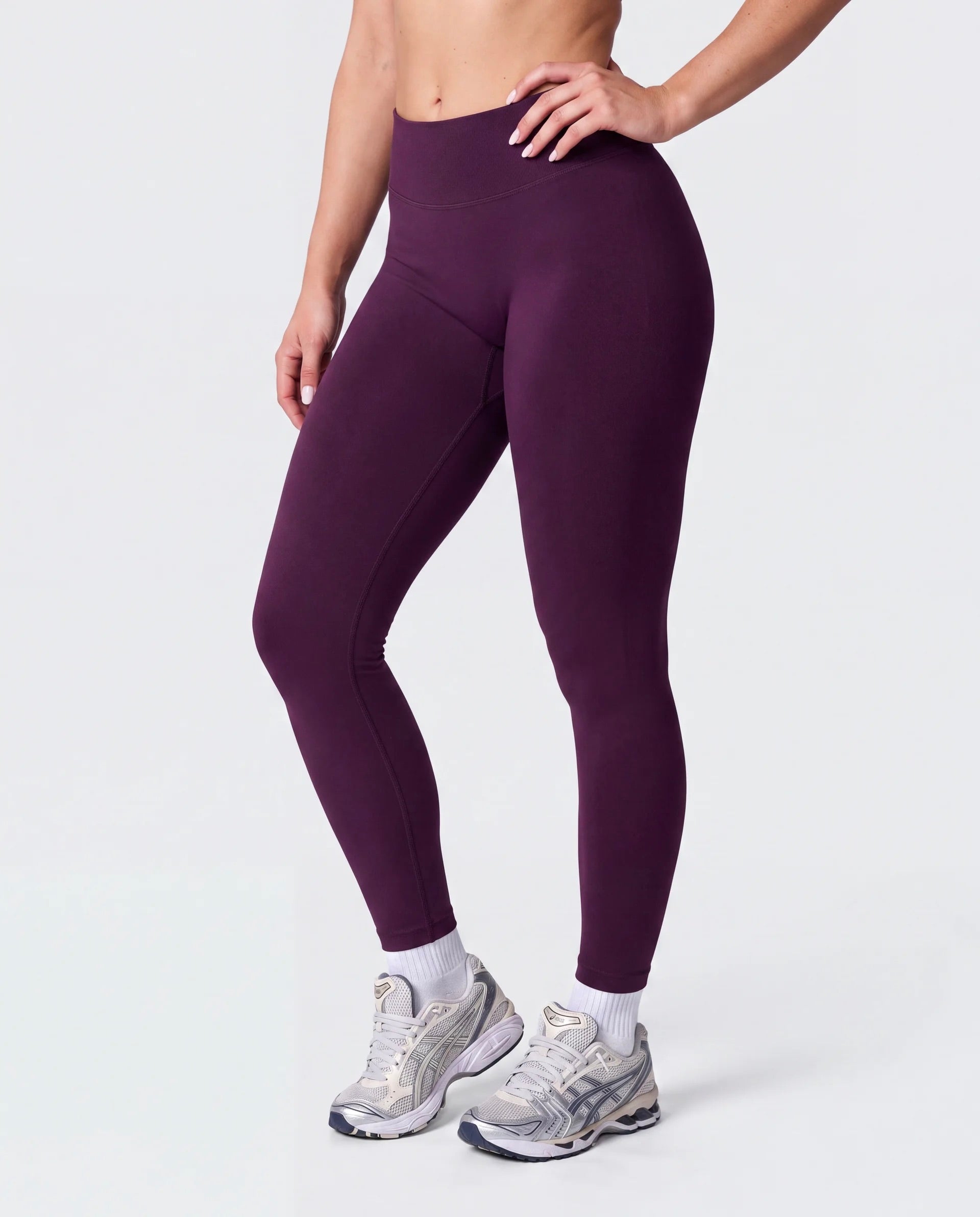 Sculpt 1/4 Zip Up In Grape + Intensity Legging In Grape