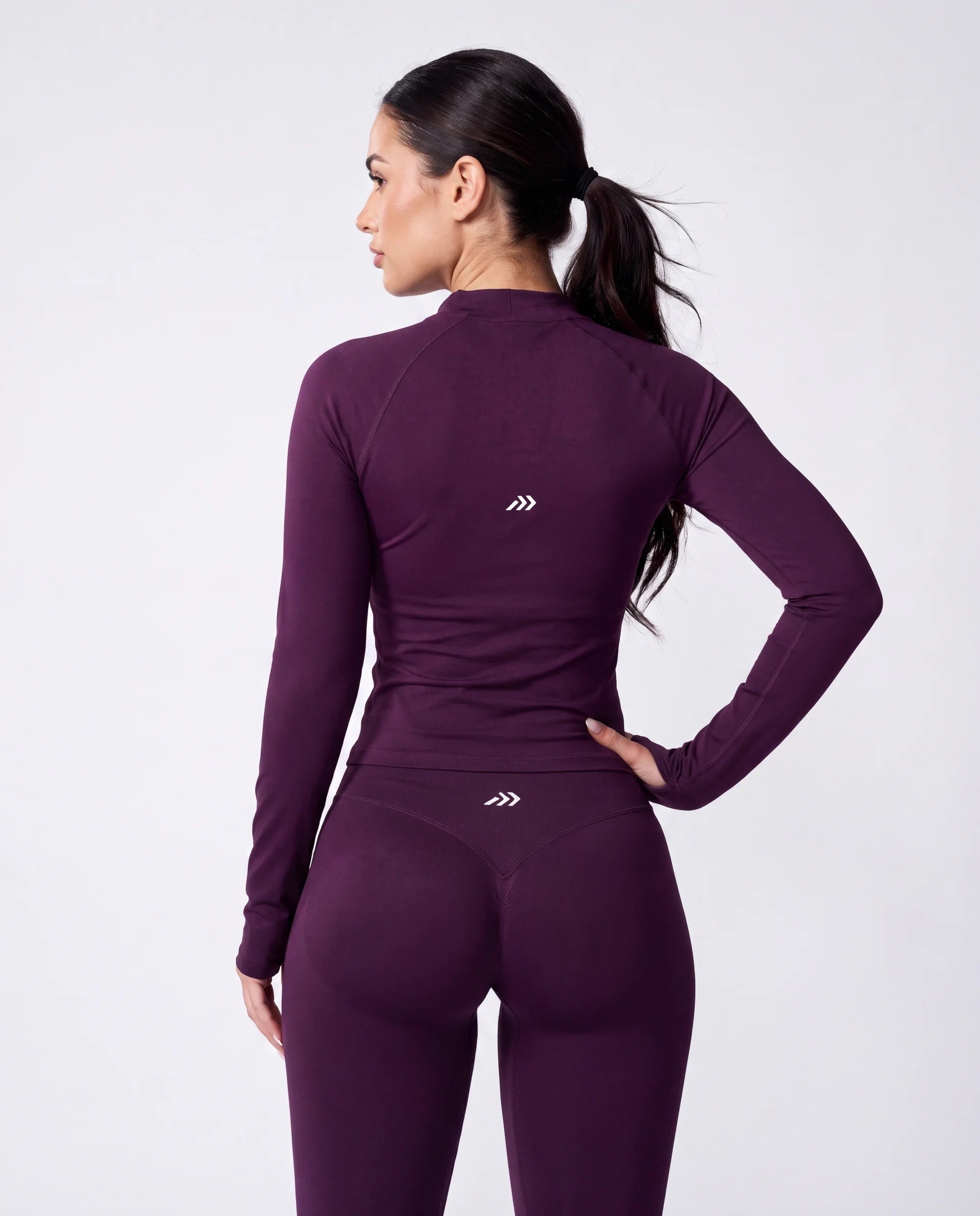 Sculpt 1/4 Zip Up In Grape + Intensity Legging In Grape