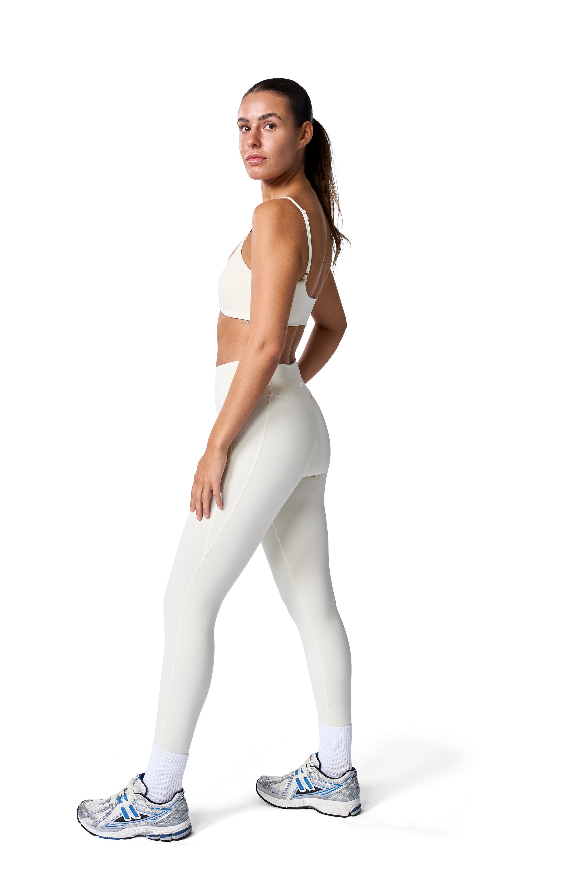 Super Sculpt V-Neck Sports Bra In Lemon + Super Sculpt Seamless Leggings In Lemon