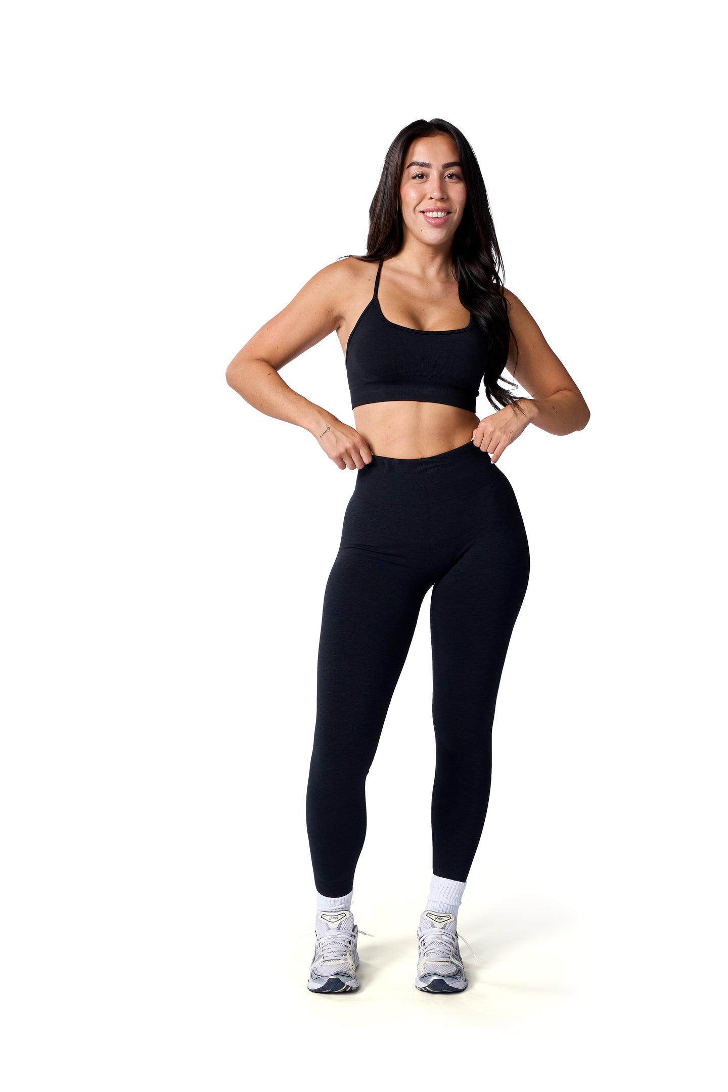 Low Back Luxury Sports Bra in Black